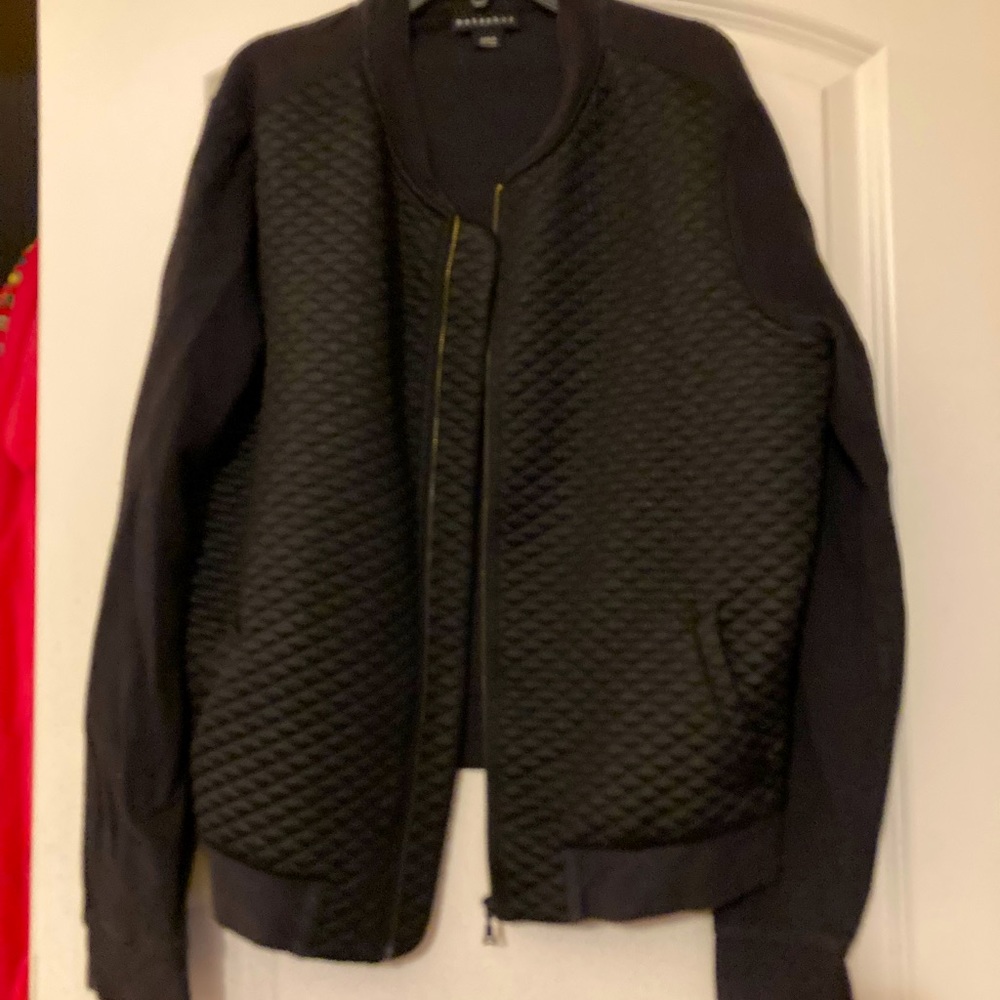 Women’s zip up quilted front sweatshirt jacket